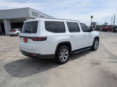 2022 Jeep Wagoneer Series II 4x2