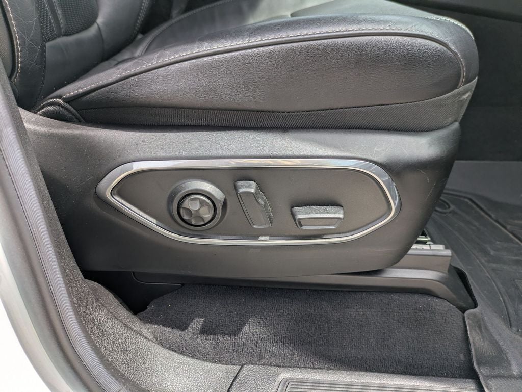 2022 Jeep Wagoneer Series II 4x2