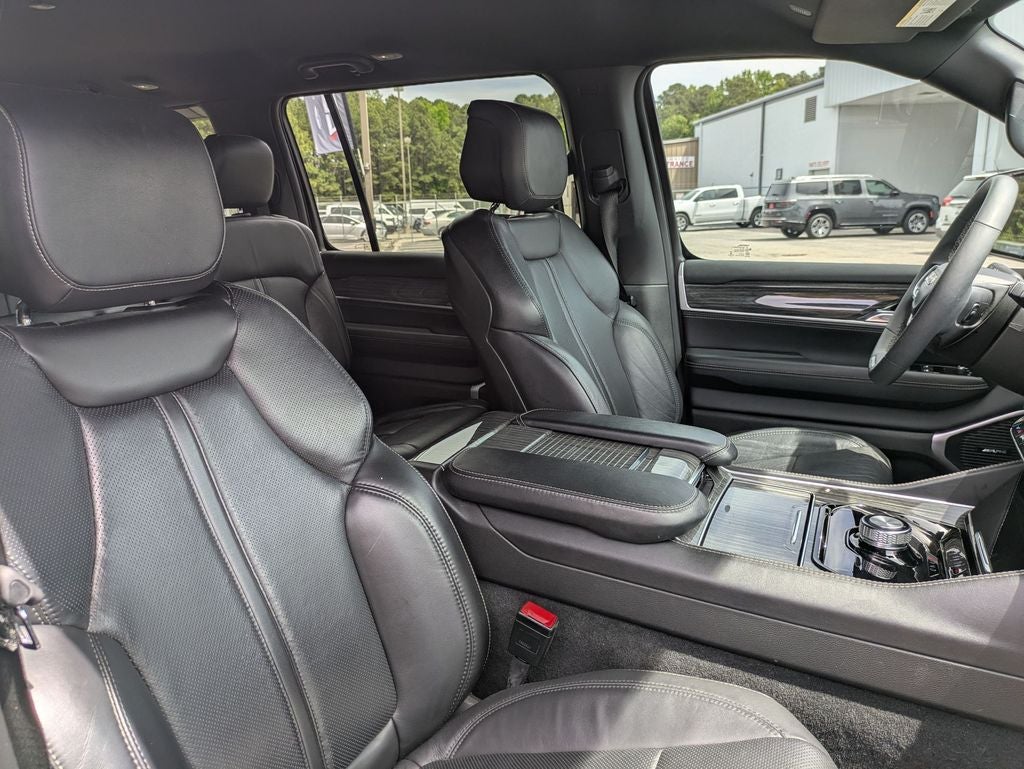 2022 Jeep Wagoneer Series II 4x2