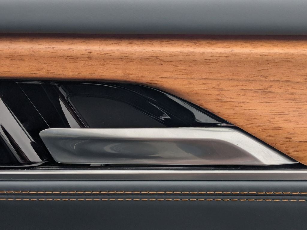 2024 Jeep Grand Wagoneer Series III