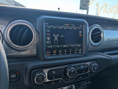 2023 Jeep Gladiator Overland 4x4