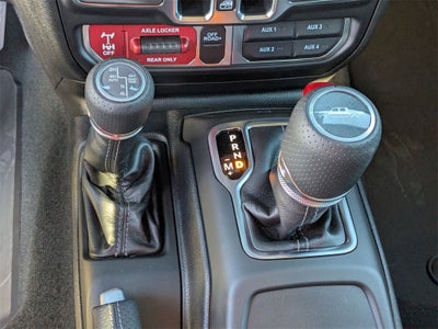 2026 Jeep Gladiator GLADIATOR MOJAVE X 4X4