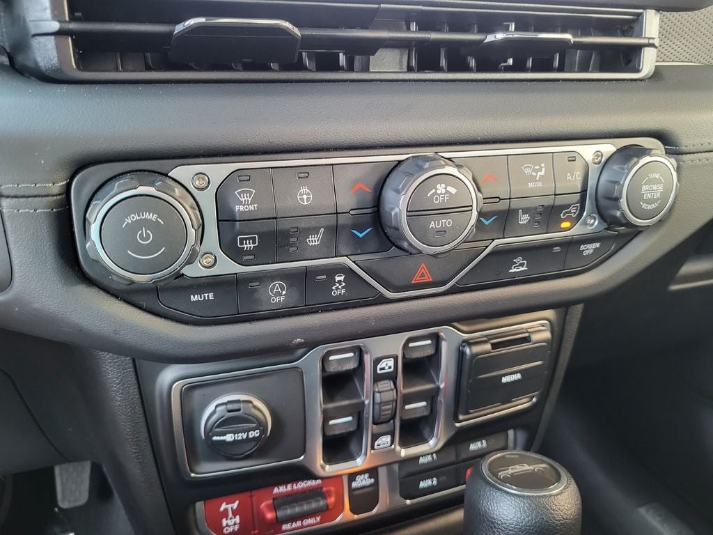 2026 Jeep Gladiator Mojave 4x4