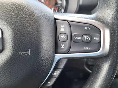 2025 RAM 1500 Big Horn Crew Cab 4x2 5'7' Box