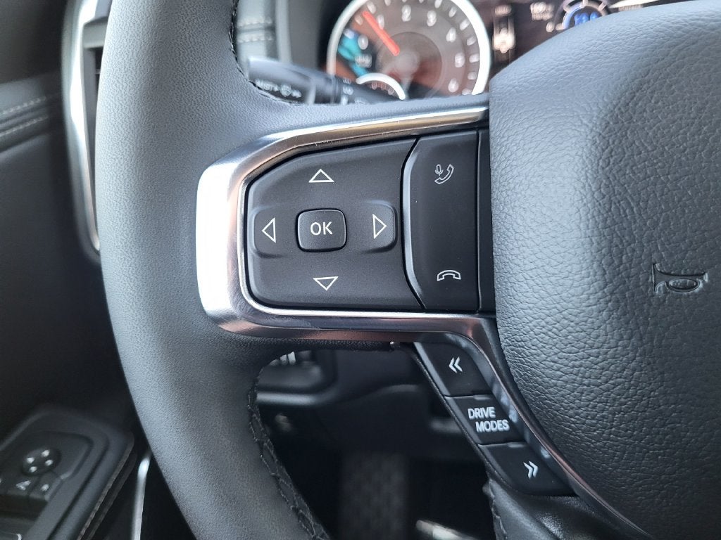 2026 RAM Ram 1500 RAM 1500 LARAMIE CREW CAB 4X2 5'7' BOX