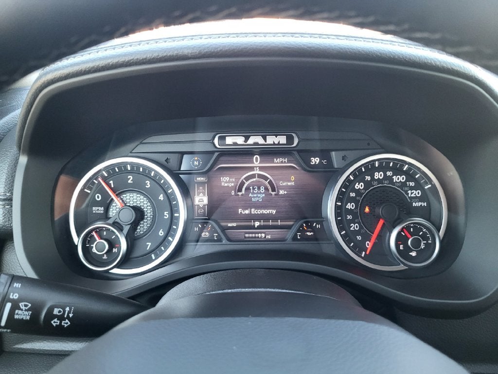 2026 RAM Ram 1500 RAM 1500 LARAMIE CREW CAB 4X2 5'7' BOX