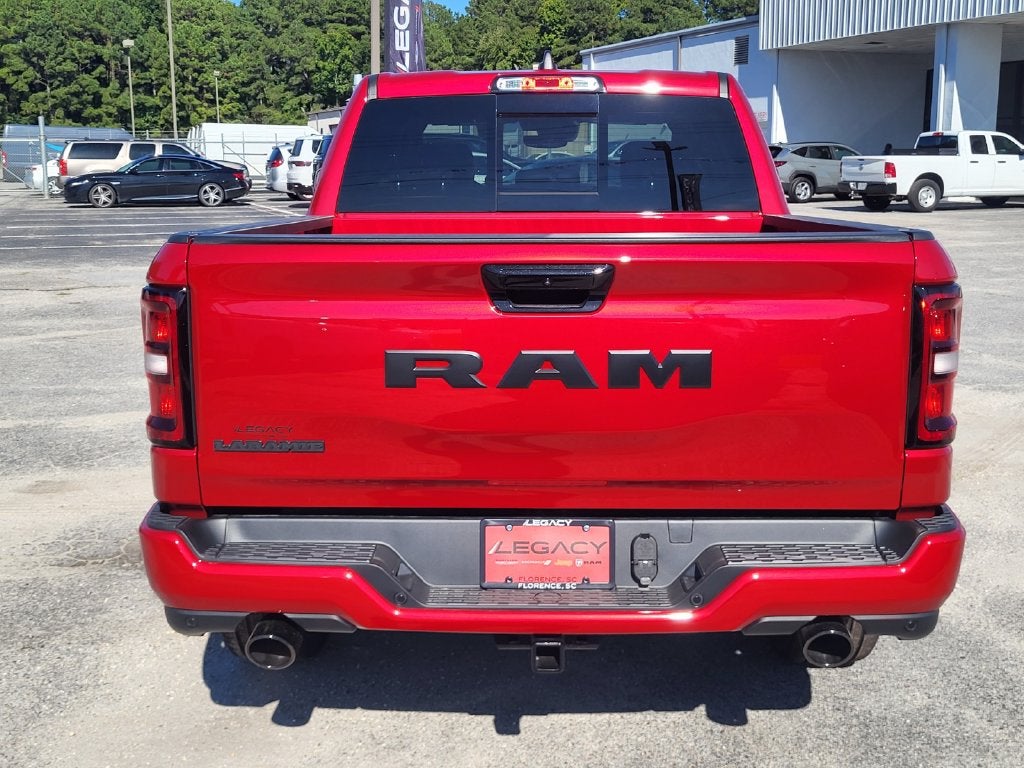 2026 RAM Ram 1500 RAM 1500 LARAMIE CREW CAB 4X2 5'7' BOX