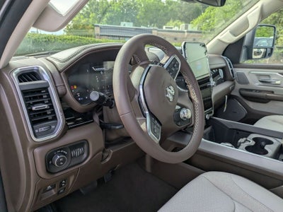 2026 RAM Ram 1500 RAM 1500 LARAMIE CREW CAB 4X2 5'7' BOX