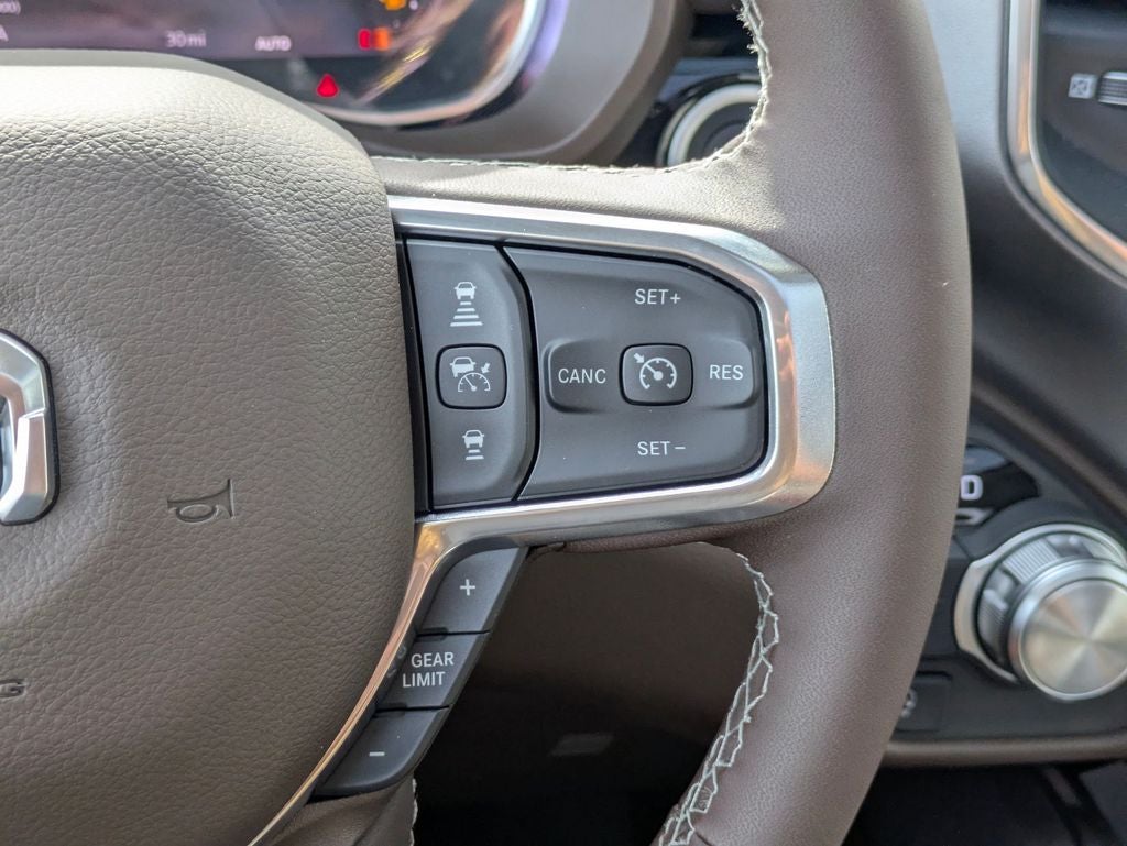 2026 RAM Ram 1500 RAM 1500 LARAMIE CREW CAB 4X2 5'7' BOX