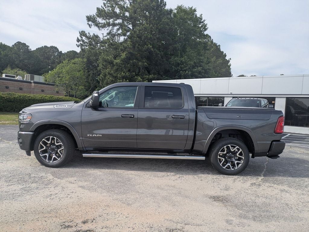 2026 RAM Ram 1500 RAM 1500 LARAMIE CREW CAB 4X2 5'7' BOX
