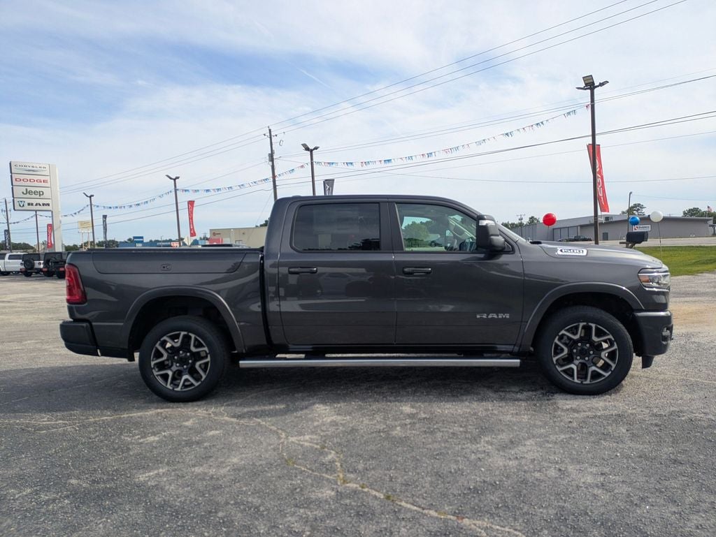 2026 RAM Ram 1500 RAM 1500 LARAMIE CREW CAB 4X2 5'7' BOX