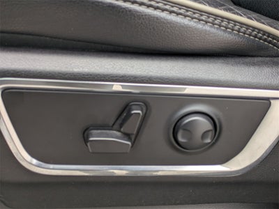 2024 RAM 1500 Laramie Crew Cab 4x2 5'7' Box