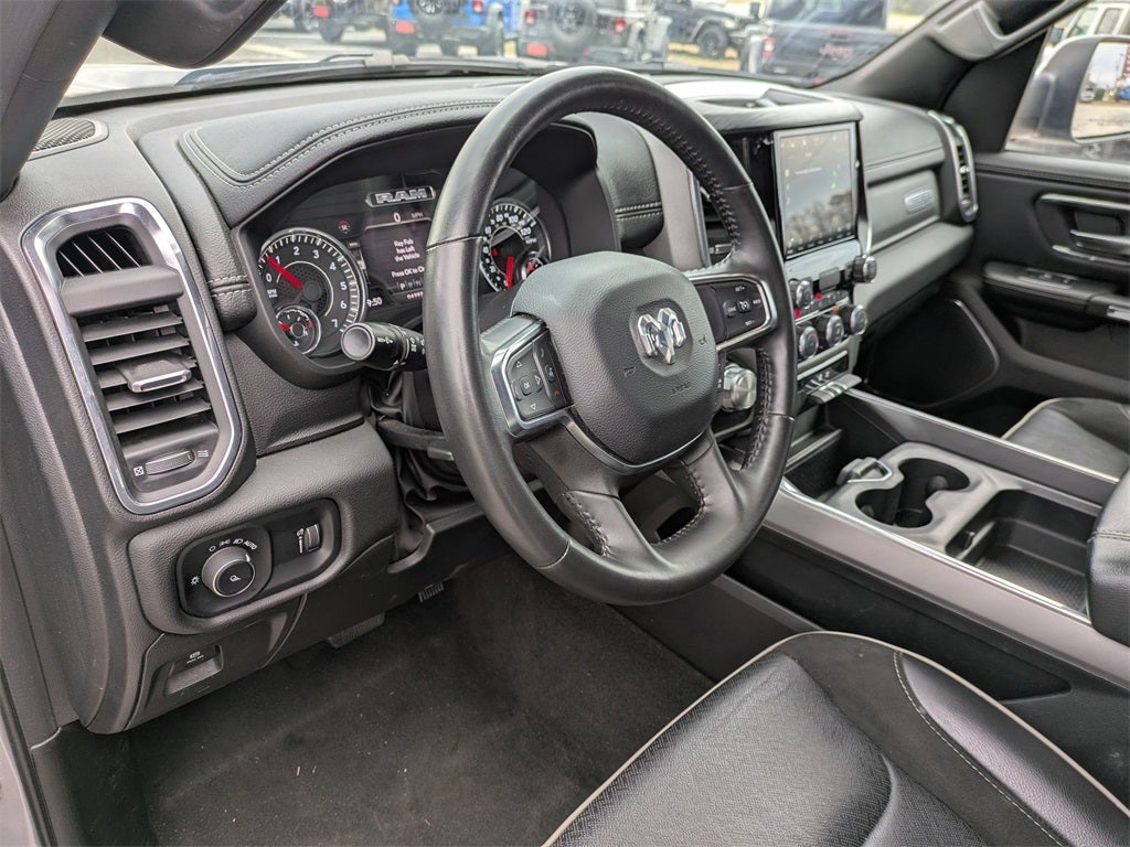 2024 RAM 1500 Laramie Crew Cab 4x2 5'7' Box