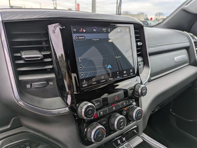 2024 RAM 1500 Laramie Crew Cab 4x2 5'7' Box