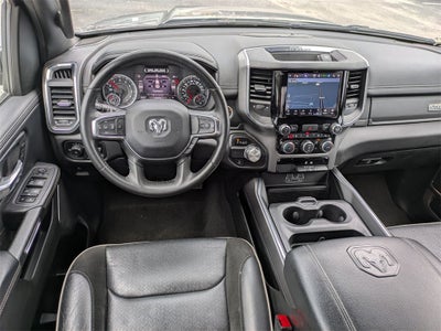 2024 RAM 1500 Laramie Crew Cab 4x2 5'7' Box