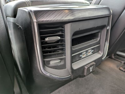 2024 RAM 1500 Laramie Crew Cab 4x2 5'7' Box