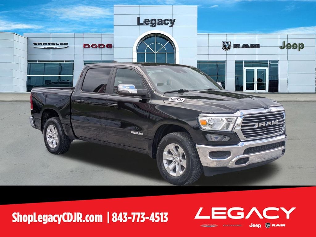 2024 RAM 1500 Laramie Crew Cab 5'7's photo