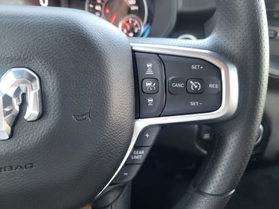 2027 RAM Ram 1500 RAM 1500 TRADESMAN QUAD CAB 4X4 6'4' BOX