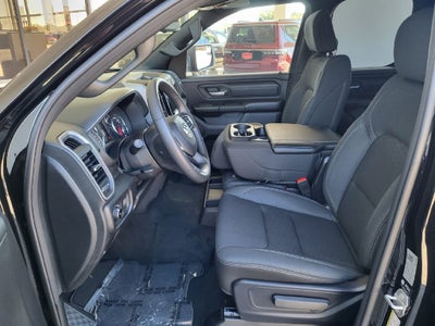 2027 RAM Ram 1500 RAM 1500 TRADESMAN QUAD CAB 4X4 6'4' BOX