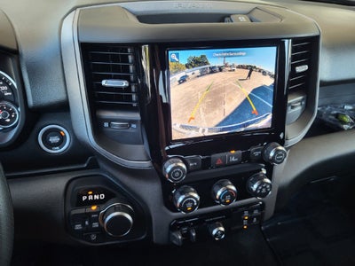 2027 RAM Ram 1500 RAM 1500 TRADESMAN QUAD CAB 4X4 6'4' BOX