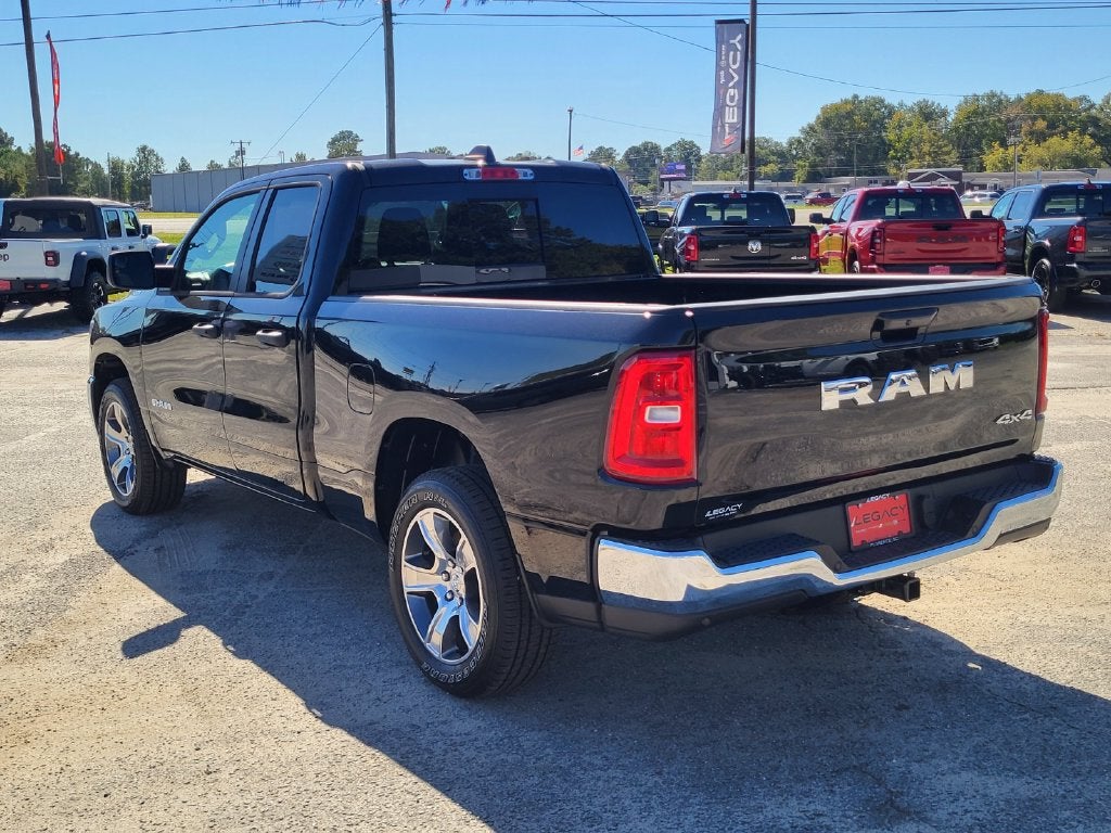 2027 RAM Ram 1500 RAM 1500 TRADESMAN QUAD CAB 4X4 6'4' BOX
