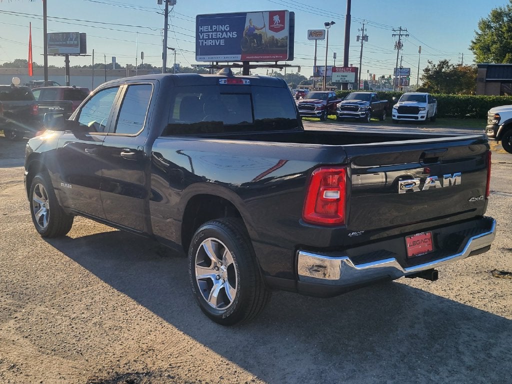 2027 RAM Ram 1500 RAM 1500 TRADESMAN QUAD CAB 4X4 6'4' BOX