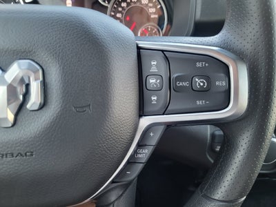 2027 RAM Ram 1500 RAM 1500 TRADESMAN QUAD CAB 4X4 6'4' BOX