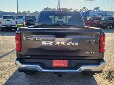 2027 RAM Ram 1500 RAM 1500 TRADESMAN QUAD CAB 4X4 6'4' BOX