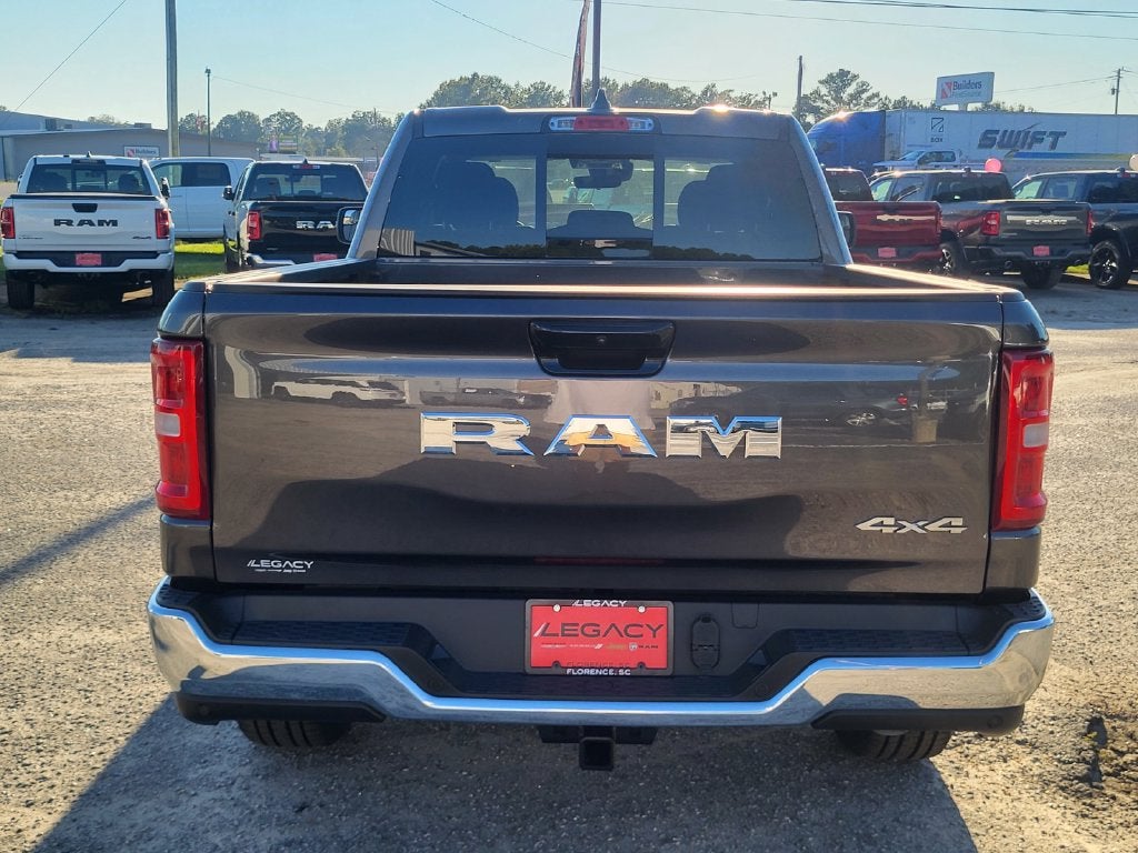 2027 RAM Ram 1500 RAM 1500 TRADESMAN QUAD CAB 4X4 6'4' BOX