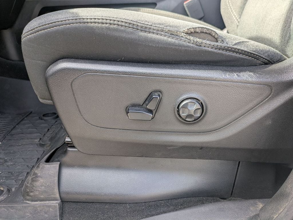 2019 RAM 1500 Big Horn/Lone Star Crew Cab 4x4 5'7' Box