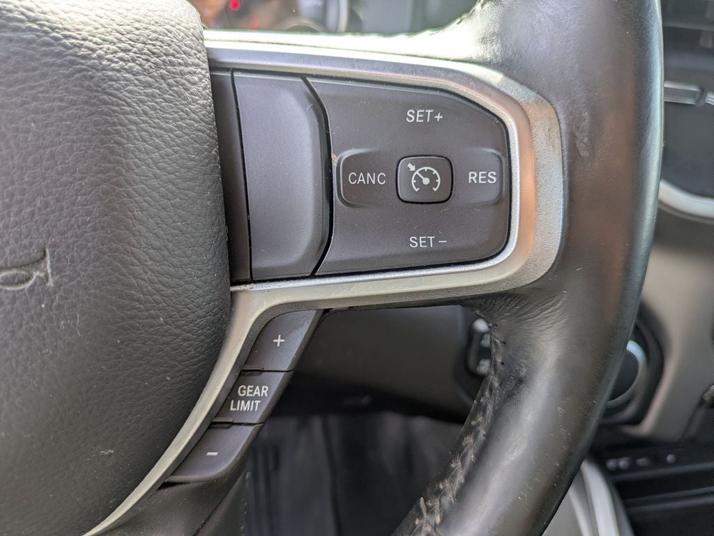 2019 RAM 1500 Big Horn/Lone Star Crew Cab 4x4 5'7' Box