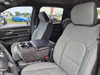 2023 RAM 1500 Big Horn Crew Cab 4x4 5'7' Box