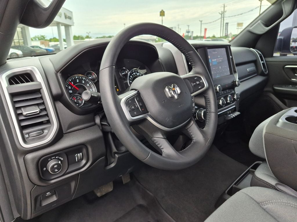 2023 RAM 1500 Big Horn Crew Cab 4x4 5'7' Box