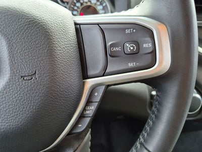 2023 RAM 1500 Big Horn Crew Cab 4x4 5'7' Box