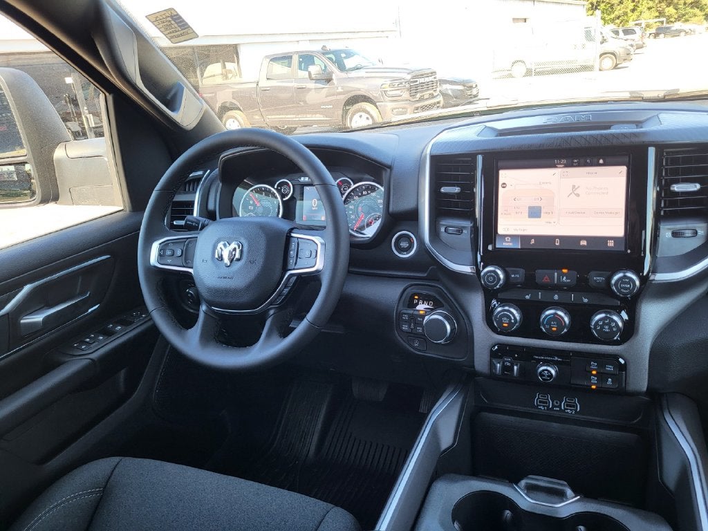 2027 RAM Ram 1500 RAM 1500 BIG HORN CREW CAB 4X4 5'7' BOX