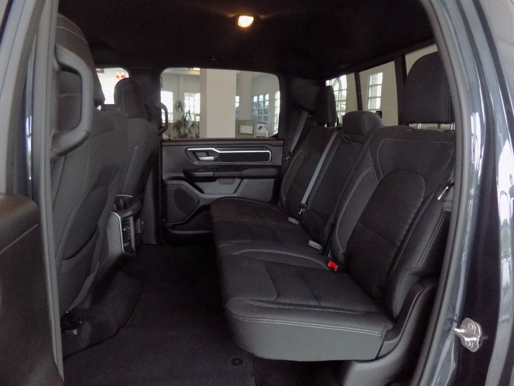 2025 RAM 1500 Big Horn Crew Cab 4x4 5'7' Box