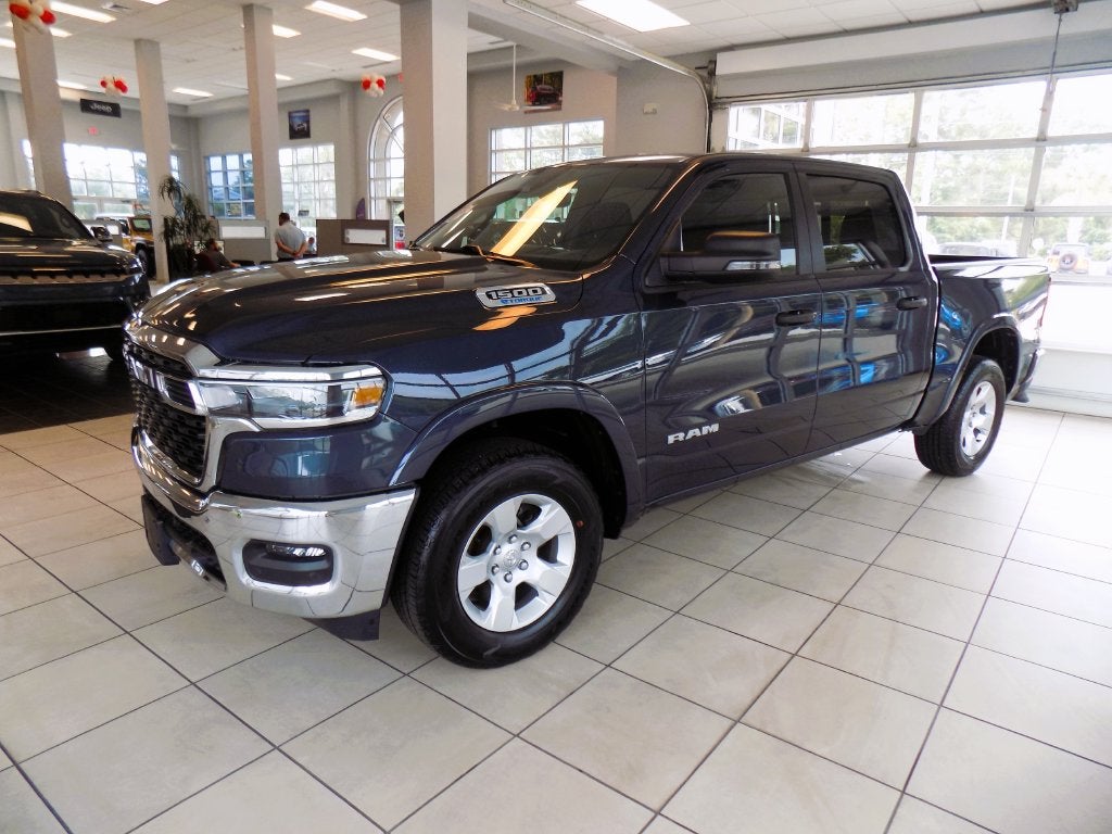 2025 RAM 1500 Big Horn Crew Cab 4x4 5'7' Box