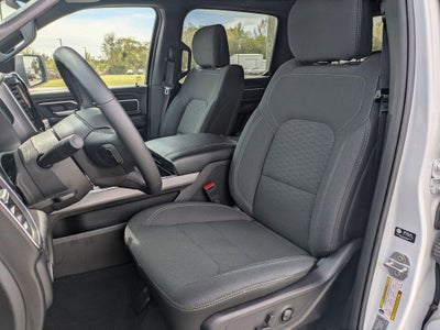 2025 RAM 1500 Big Horn Crew Cab 4x4 5'7' Box