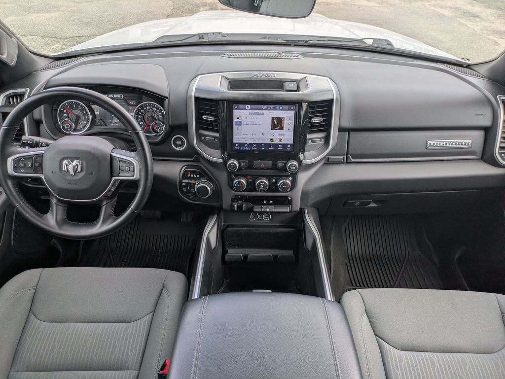 2022 RAM 1500 Big Horn Crew Cab 4x4 5'7' Box