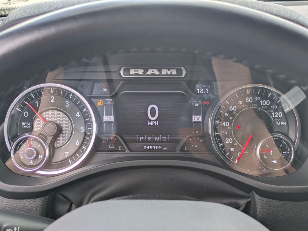 2022 RAM 1500 Big Horn Crew Cab 4x4 5'7' Box