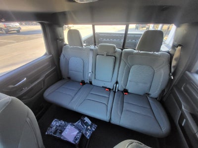 2026 RAM Ram 1500 RAM 1500 TRADESMAN CREW CAB 4X4 5'7' BOX