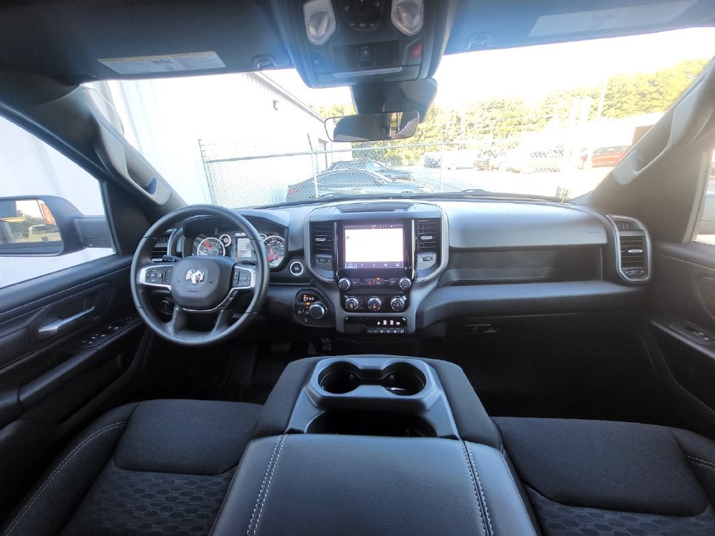 2026 RAM Ram 1500 RAM 1500 TRADESMAN CREW CAB 4X4 5'7' BOX