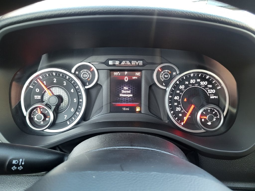 2026 RAM Ram 1500 RAM 1500 TRADESMAN CREW CAB 4X4 5'7' BOX