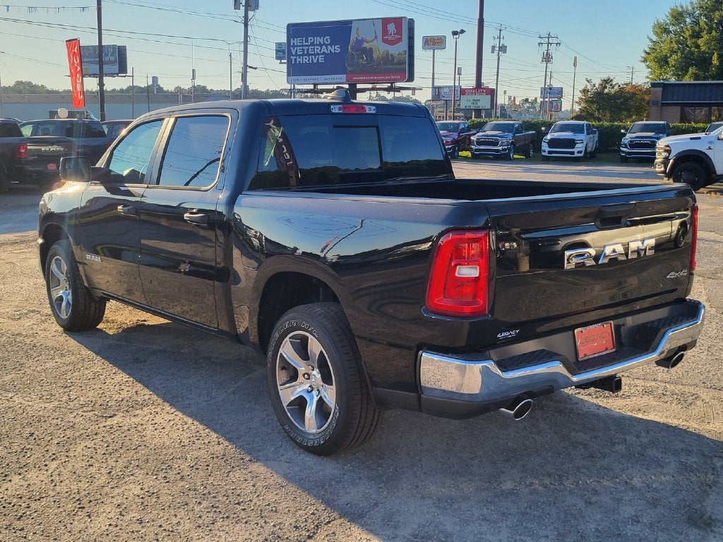 2026 RAM Ram 1500 RAM 1500 TRADESMAN CREW CAB 4X4 5'7' BOX