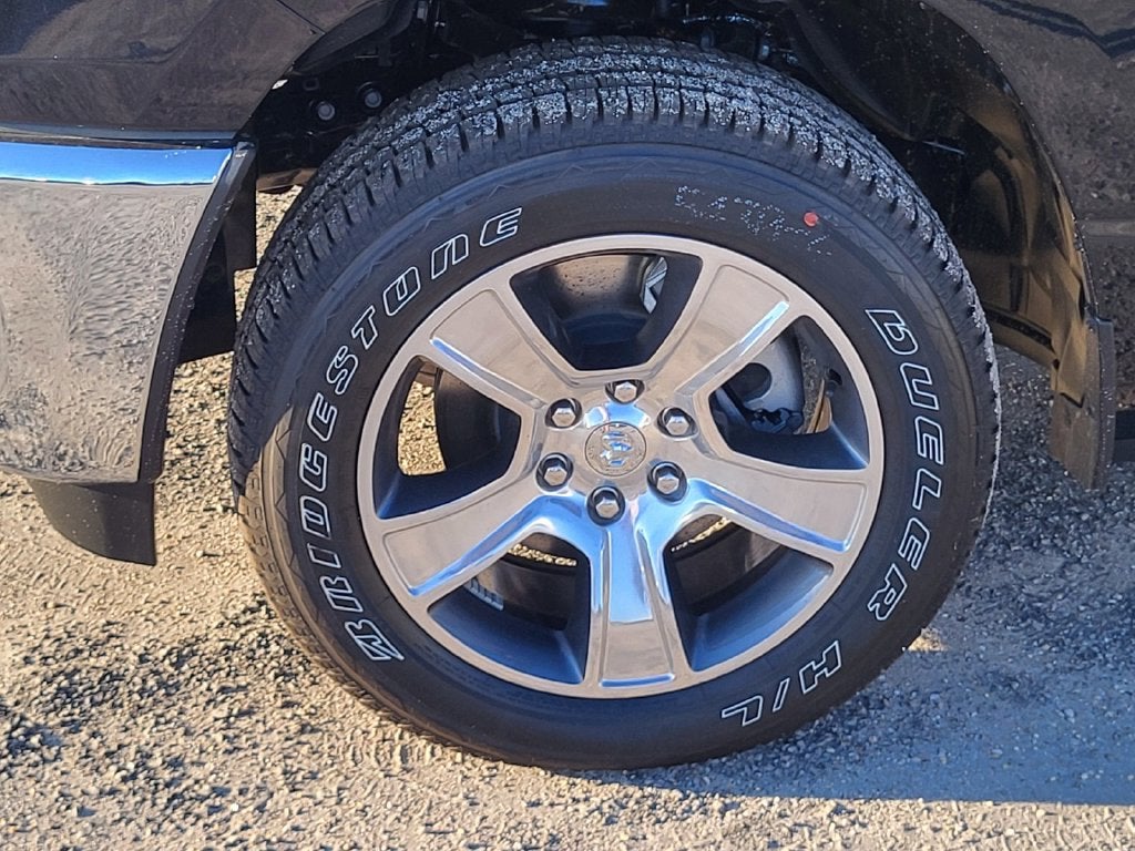 2026 RAM Ram 1500 RAM 1500 TRADESMAN CREW CAB 4X4 5'7' BOX