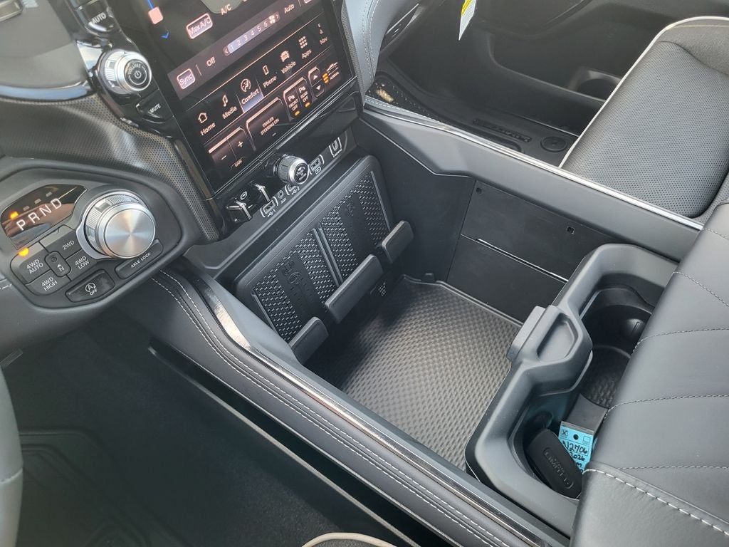 2026 RAM Ram 1500 RAM 1500 LIMITED CREW CAB 4X4 5'7' BOX