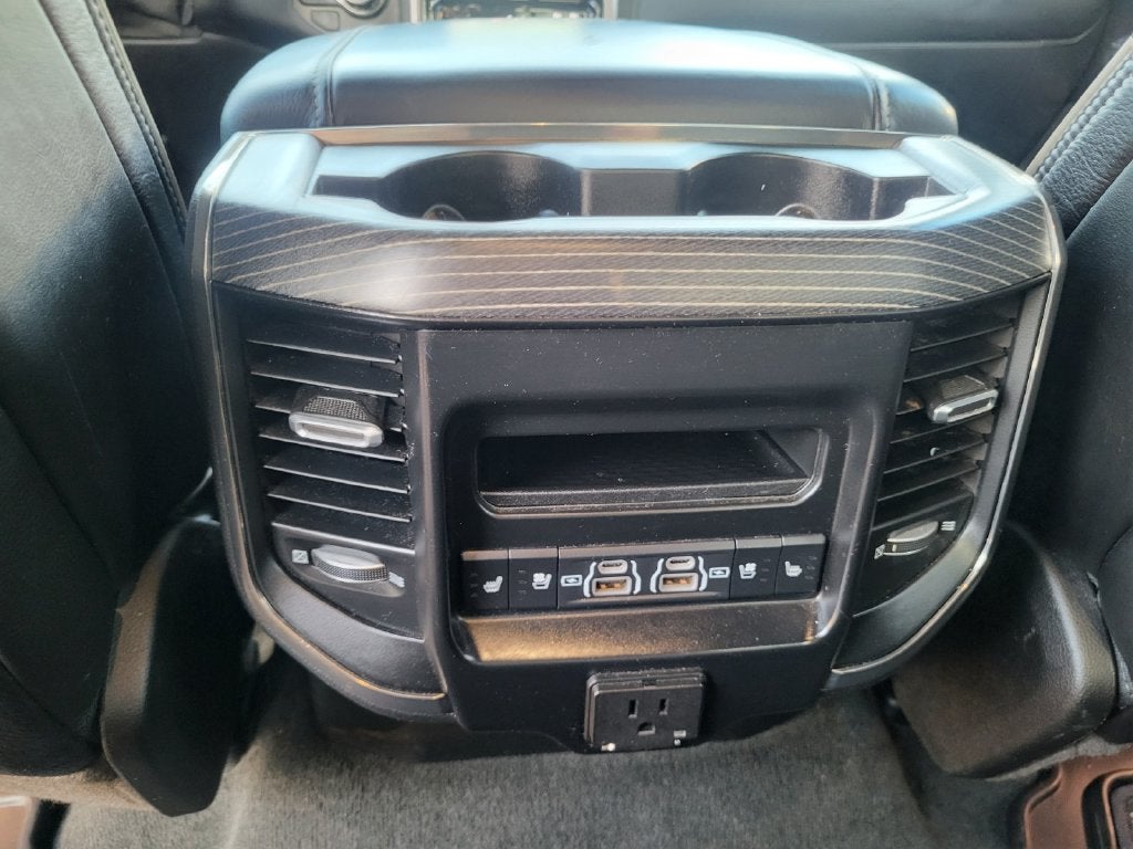 2021 RAM 1500 Limited Crew Cab 4x4 5'7' Box
