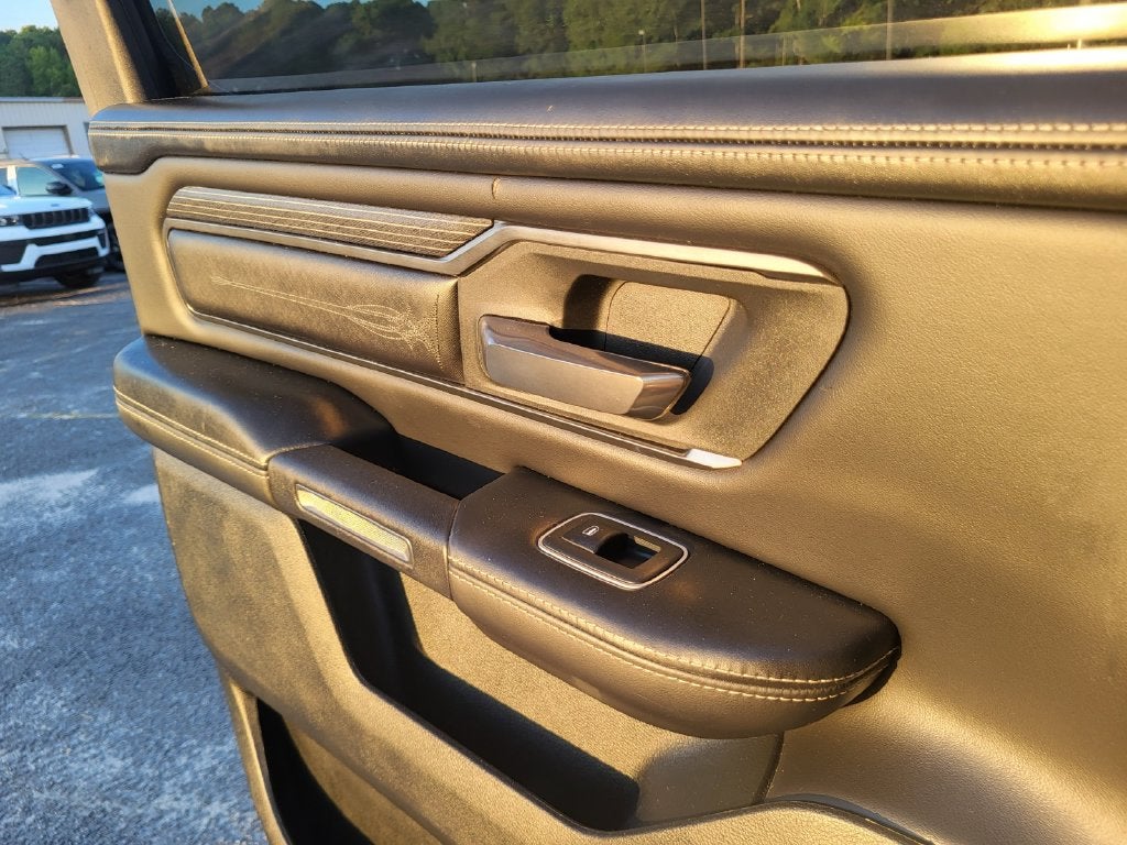 2021 RAM 1500 Limited Crew Cab 4x4 5'7' Box