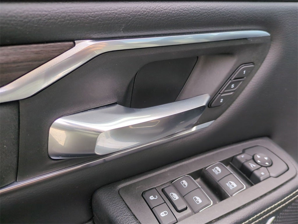 2025 RAM 1500 Laramie Crew Cab 4x4 5'7' Box