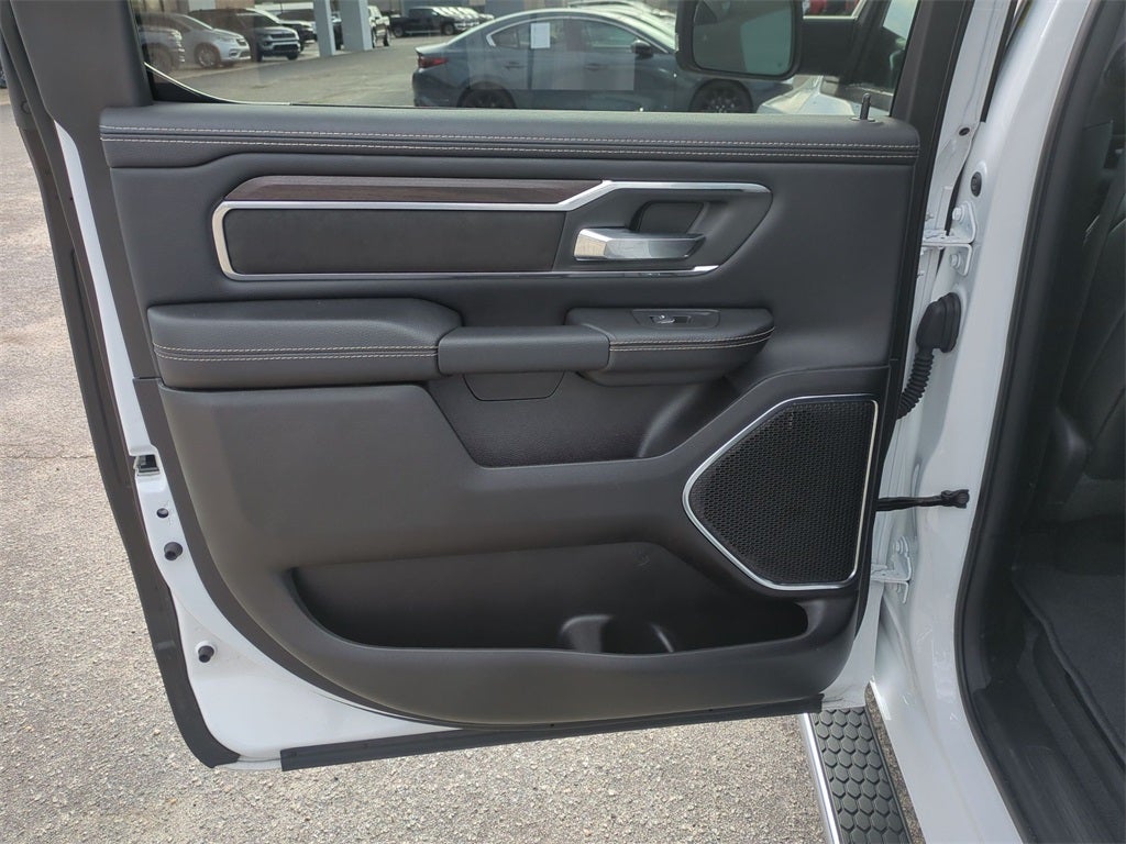 2025 RAM 1500 Laramie Crew Cab 4x4 5'7' Box